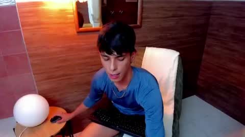 jacob_colliins online show from July 9, 10:25 pm