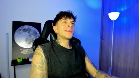 jacobb116 online show from February 10, 1:19 am