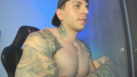 jacobb116 online show from September 27, 12:19 am