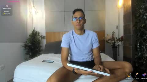 jacobdraven online show from November 17, 11:40 pm