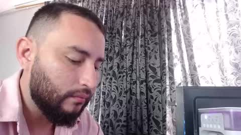 Snapshot of jacobkingd chatting on February 14, 7:02 pm jacobkingd online show from February 14, 7:02 pm