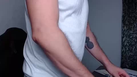 Snapshot of jacobkingd chatting on October 3, 4:54 am jacobkingd online show from October 3, 4:54 am