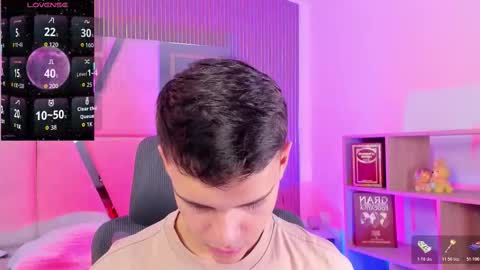 Jacob online show from December 3, 9:04 pm