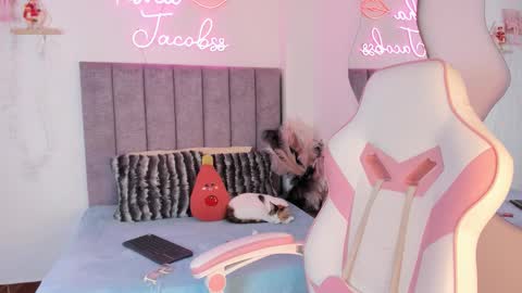 JACOBSS online show from September 18, 9:19 pm