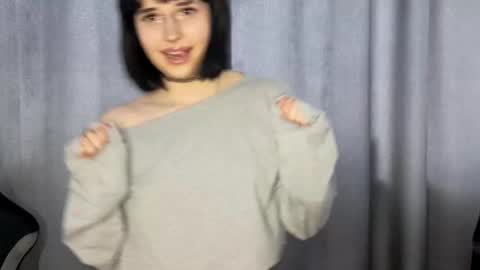 Sofia online show from February 25, 1:15 pm