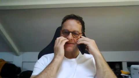 FineAndSimple online show from December 18, 1:06 pm