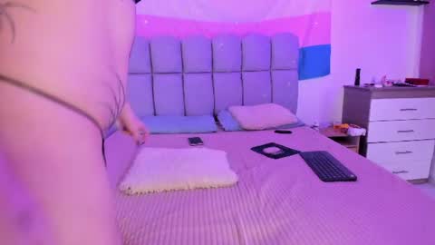   online show from June 28, 8:38 pm