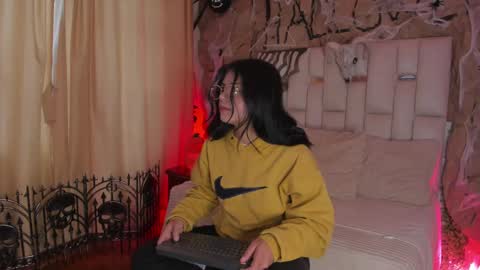 ade online show from October 21, 1:16 pm