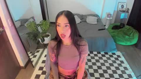 Jade  independent model online show from November 16, 12:18 pm