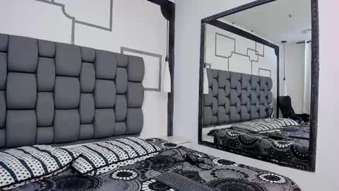 Jade  online show from February 19, 10:56 am