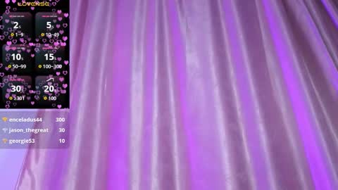 jade white  online show from January 9, 5:40 pm