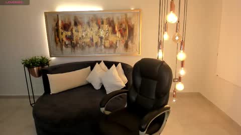 JADE EVANS online show from September 25, 5:09 pm