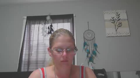 JadeLuv online show from March 27, 4:19 pm