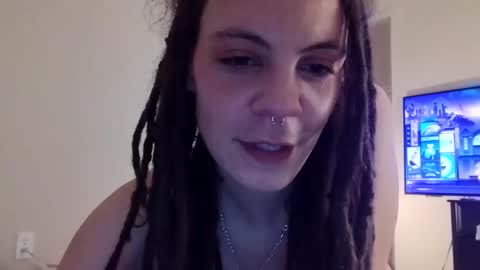 jader0se online show from March 11, 7:03 am