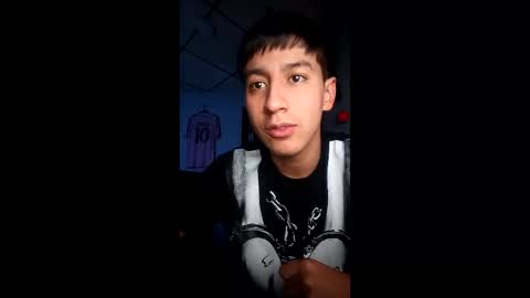 jaider_17 online show from January 15, 2:09 am
