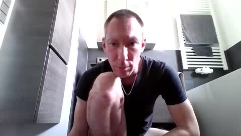 jak_81 online show from March 8, 2:54 pm