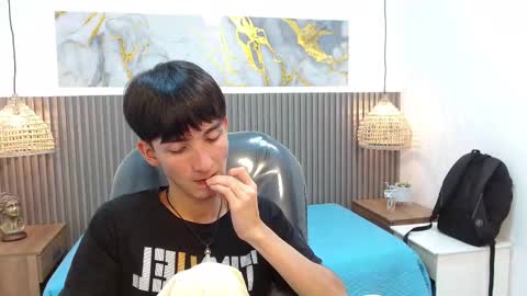 JAKE online show from November 11, 3:03 pm