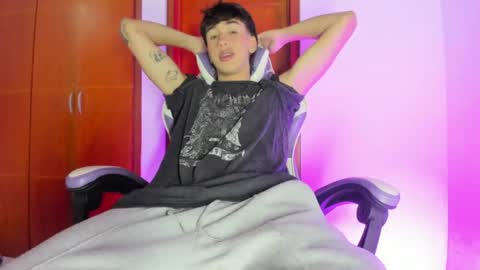 jake online show from July 8, 2:15 am