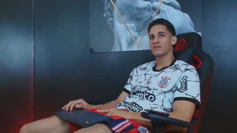 Snapshot of jakemoxley chatting on September 10, 1:34 pm JakeMoxley online show from September 10, 1:34 pm