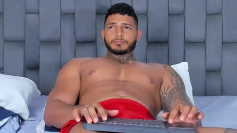 my name is sebas If you come here dont hesitate to say hello Im a guy who really likes having conversations and having hot online show from February 11, 4:11 am