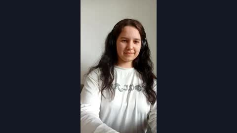 Lisa online show from September 17, 9:24 am