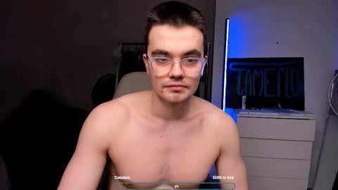 Hey there Im Jame online show from March 3, 11:28 am