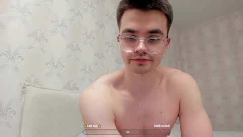 Hey there Im Jame online show from February 22, 11:24 pm