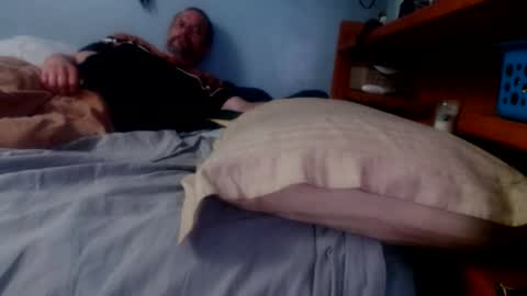 what you in too online show from March 28, 11:22 am