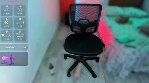 james_lincoln online show from December 3, 7:03 pm