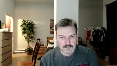 James2025 online show from January 19, 1:48 am