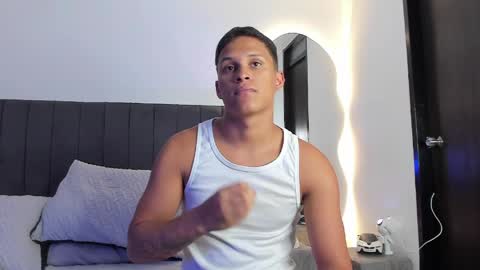 James Owenn online show from May 21, 4:52 am