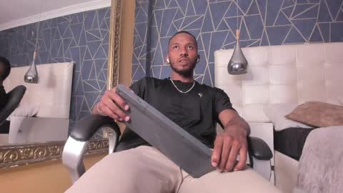 James  online show from April 3, 1:12 am