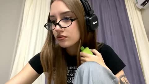 Milena online show from September 11, 7:04 pm