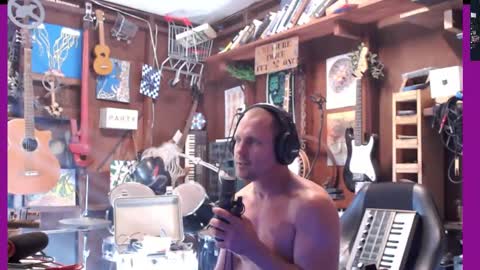 Jameswebbscope online show from October 31, 5:13 pm