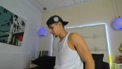 --- James --- online show from August 7, 9:24 pm