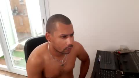 Jamie Lonnas online show from December 15, 10:33 am