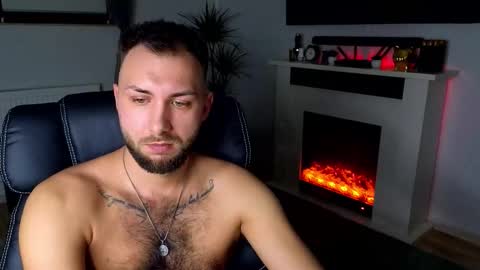 Robbie online show from December 5, 8:02 am