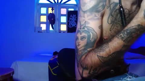 Jammes. online show from September 22, 7:51 pm