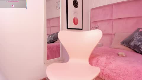 Janah Myers online show from September 11, 2:07 pm