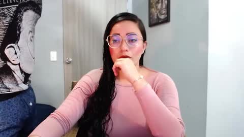    online show from September 30, 10:42 pm