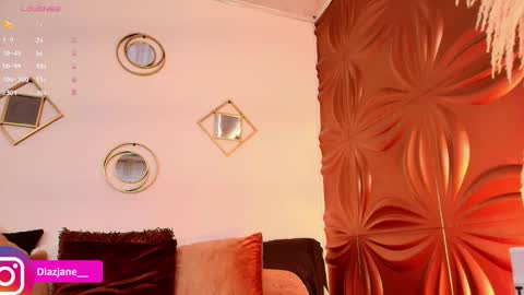 Jennifer online show from October 10, 9:41 pm