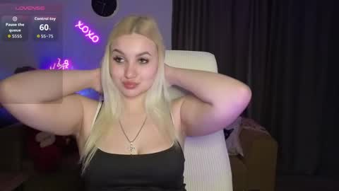 Jane online show from April 13, 2:32 pm