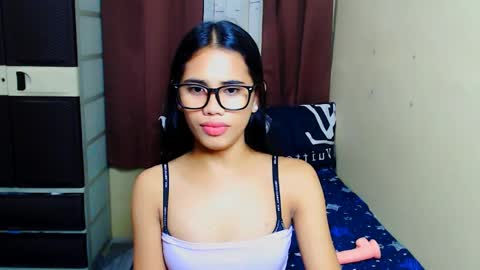 janice_143 online show from June 1, 12:06 pm