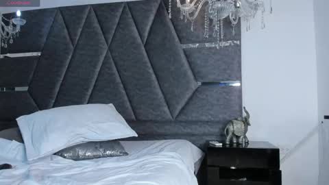 janna_foxx online show from May 21, 4:08 am