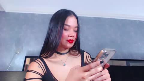 Jazmin online show from February 16, 5:15 pm