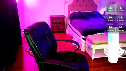 Jasmine Winters online show from October 16, 7:52 am