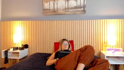 jason_isabella online show from May 29, 8:07 pm