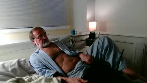 Jason online show from April 1, 11:11 am