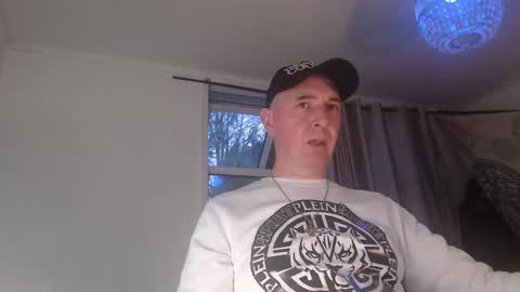 jaspercarot online show from November 19, 4:17 pm