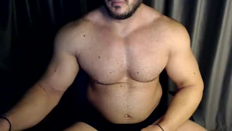 Snapshot of jasphermscl chatting on December 4, 9:29 pm JaspherMscl online show from December 4, 9:29 pm